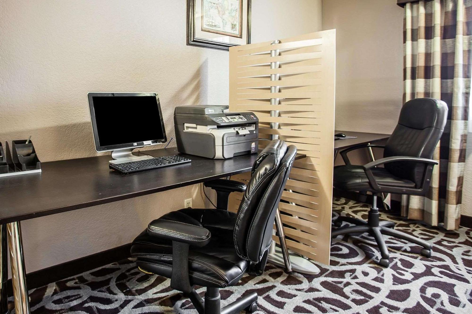 Clarion Inn Renton-Seattle المظهر الخارجي الصورة
